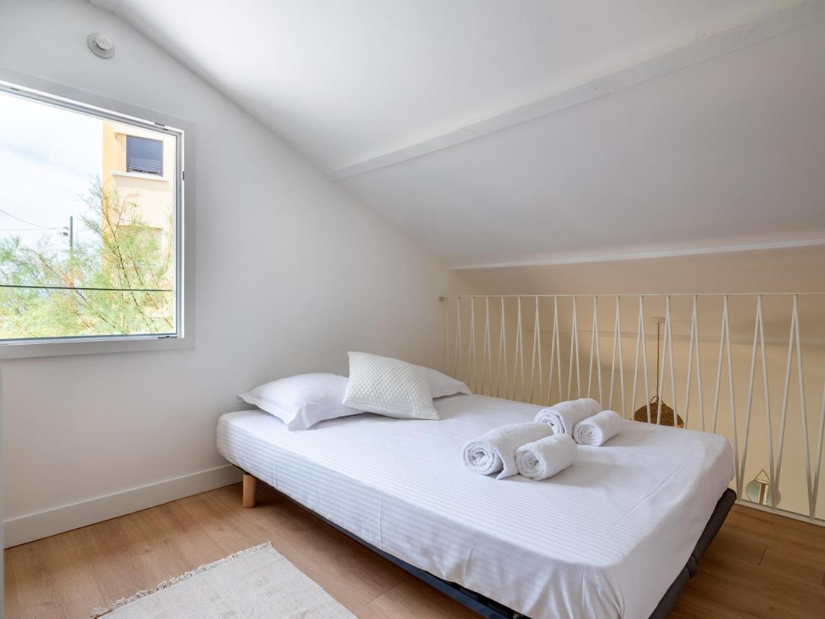 La Cala Malmousque - Magnifique petite maison au bord de l'eau Marseille Extérieur photo